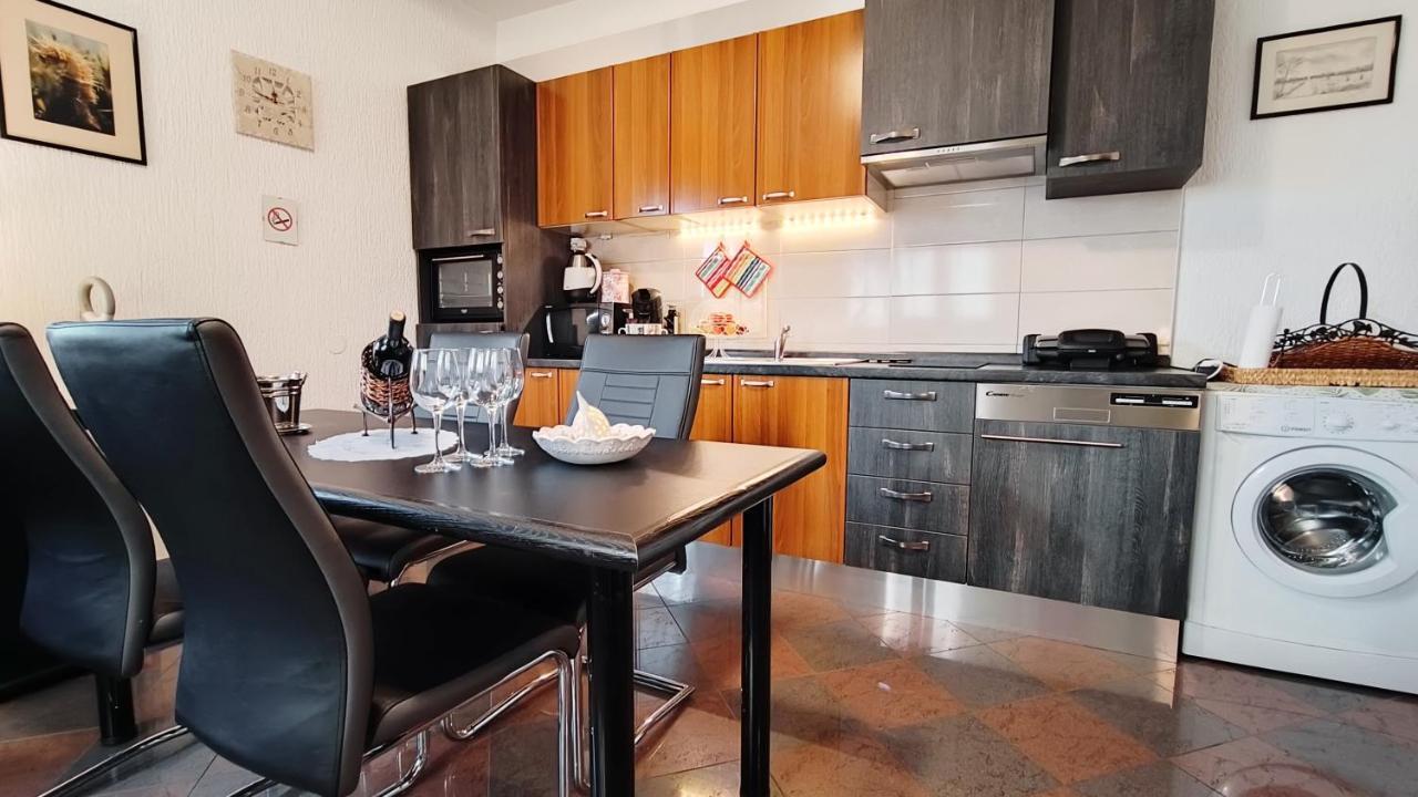Apartman Ladybird Pula Exteriér fotografie